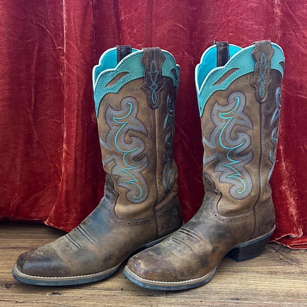 Justin Boots Turquoise Leather Boots unisex